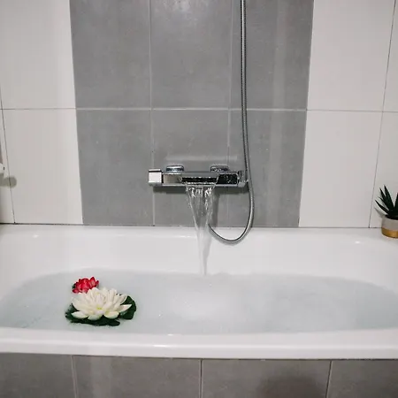 Apartment La Martina Glam - 15 Airport Macedonia Trílofon