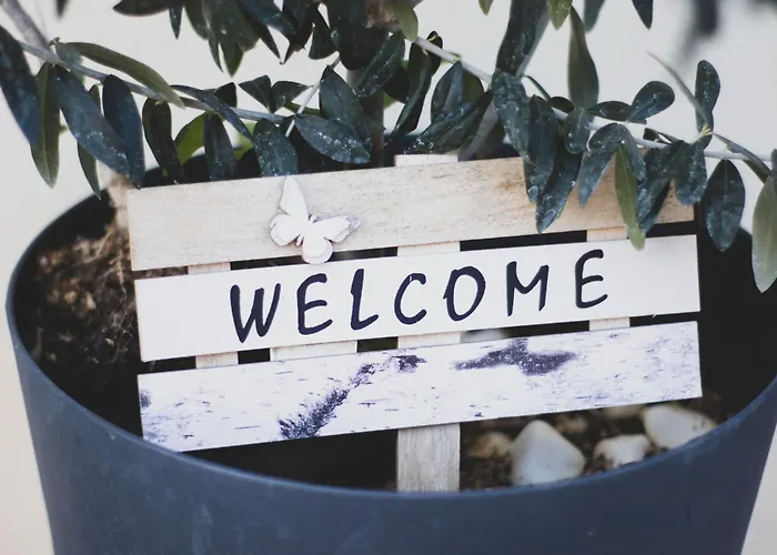 La Martina Glam - 15 Airport Macedonia Apartamento Trílofon