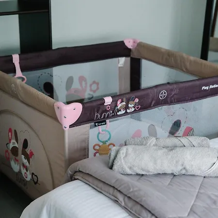 La Martina Glam - 15 Airport Macedonia شقة تريلوفون