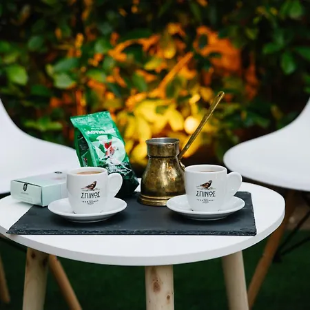 La Martina Glam - 15 Airport Macedonia * تريلوفون