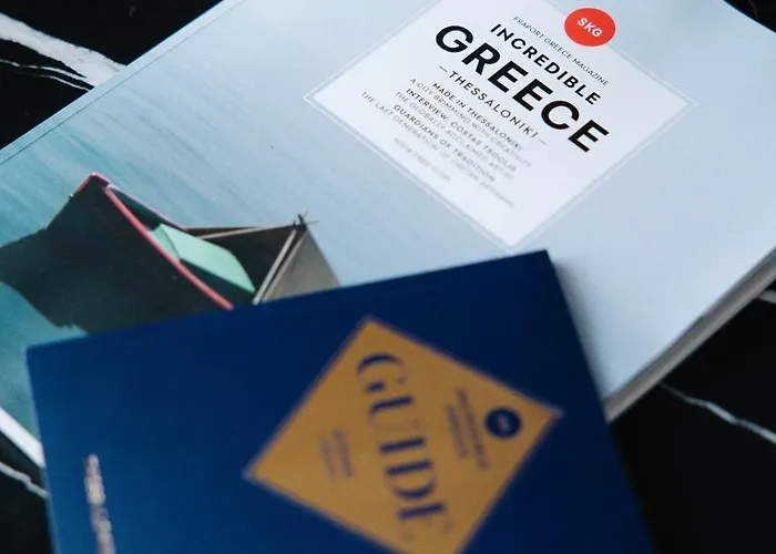 公寓 La Martina Glam - 15 Airport Macedonia 特瑞罗芬